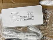 FSP 20V 16.5A Laptop AC Adapter 笔记本电源，笔记本电源5.5 x 2.5mm 